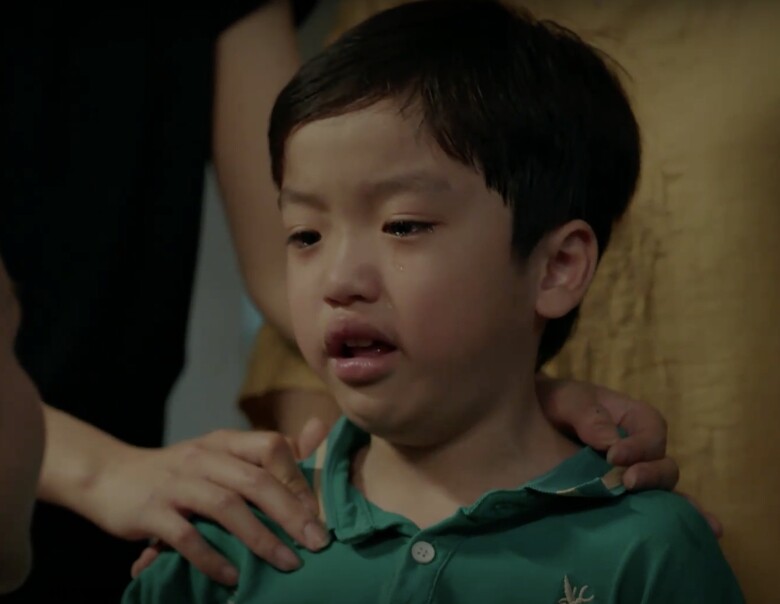 &#34;Con trai&#34; Duy Hưng trong Dịu Dàng Màu Nắng 6 tuổi đã diễn xuất thần: &#34;Nó tự chảy nước mắt, chứ con có khóc đâu&#34; - 4