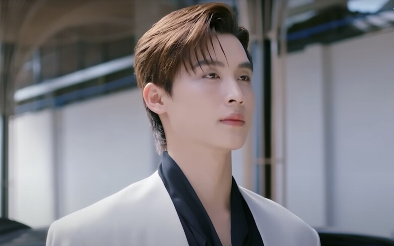 Phim ngôn tình Việt nổi ngang Mẹ Lao Công Học Yêu: Xuất hiện chàng trai sinh năm 2000, &#34;thua Lee Min Ho mỗi cái quốc tịch&#34; - 7