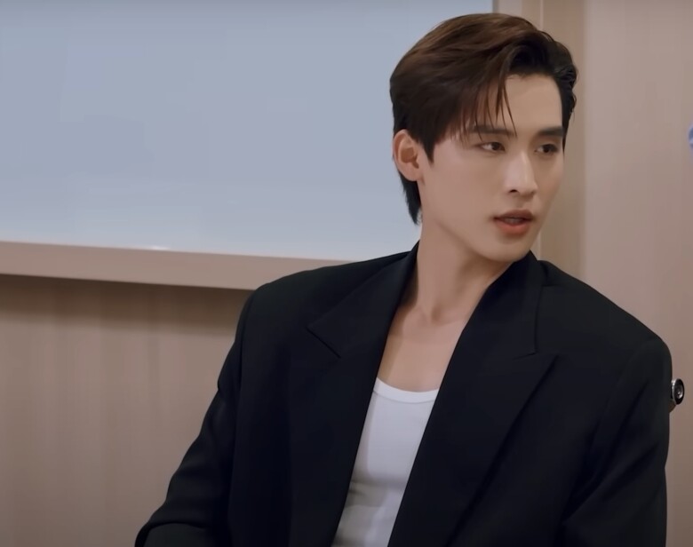 Phim ngôn tình Việt nổi ngang Mẹ Lao Công Học Yêu: Xuất hiện chàng trai sinh năm 2000, &#34;thua Lee Min Ho mỗi cái quốc tịch&#34; - 6