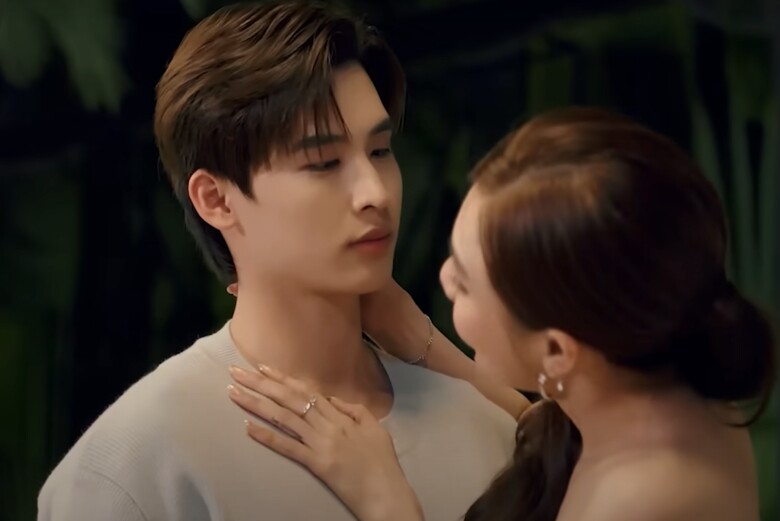 Phim ngôn tình Việt nổi ngang Mẹ Lao Công Học Yêu: Xuất hiện chàng trai sinh năm 2000, &#34;thua Lee Min Ho mỗi cái quốc tịch&#34; - 4