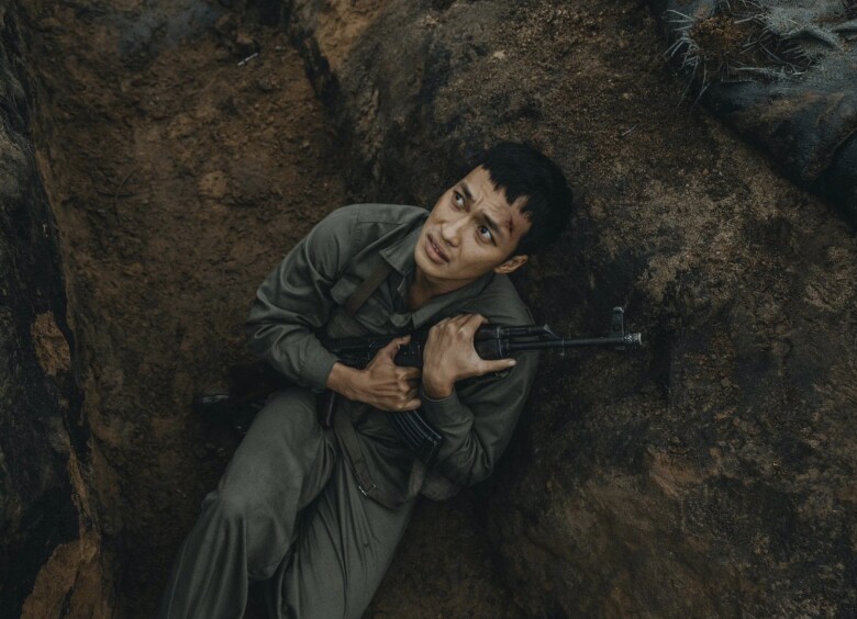 Dàn sao Mưa Đỏ "trượt vai bằng thực lực": Steven Nguyễn và Đỗ Nhật Hoàng suýt đổi vai, 3 người giành giật nam chính đều "tạch" - 11