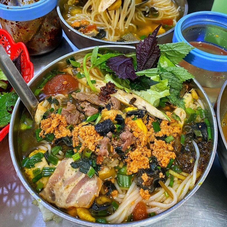Thăm thú Thủ đô dịp 2/9 thưởng thức món bún &#34;đỉnh cao ẩm thực&#34; Hà Nội: Truy lùng 8 địa chỉ ngon xuất sắc nhất! - 8