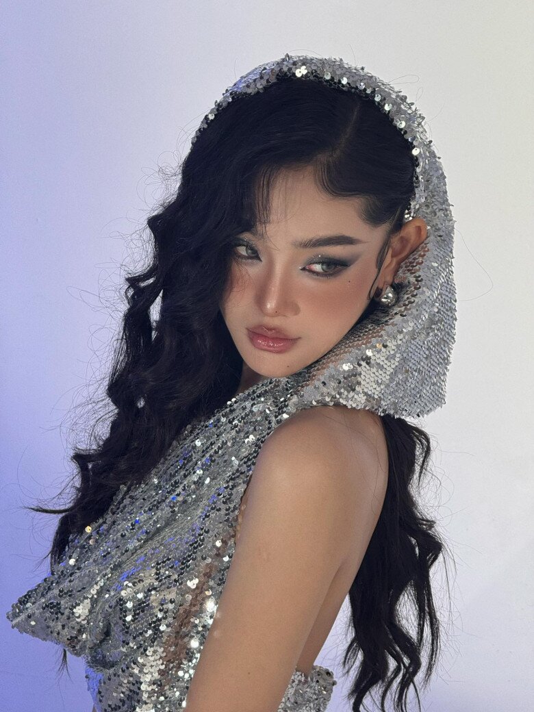 &#34;Bạn cùng phòng&#34; của Ngọc Huyền trong Dịu Dàng Màu Nắng: Nhan sắc thăng hạng nhưng vẫn vào vai yêu chồng người khác - 12