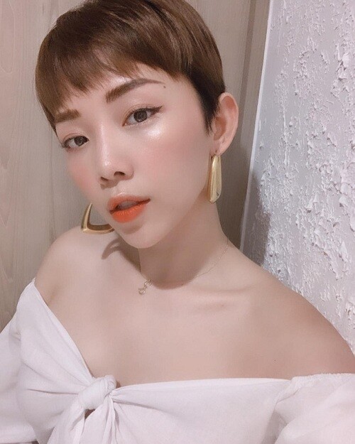 Kỳ Duyên bất ngờ đổi hình tượng, dân tình nhắc nhớ đến một huyền thoại nhan sắc Việt năm 2018 - 13