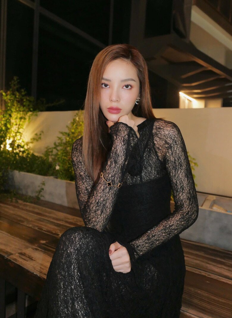 Kỳ Duyên bất ngờ đổi hình tượng, dân tình nhắc nhớ đến một huyền thoại nhan sắc Việt năm 2018 - 5