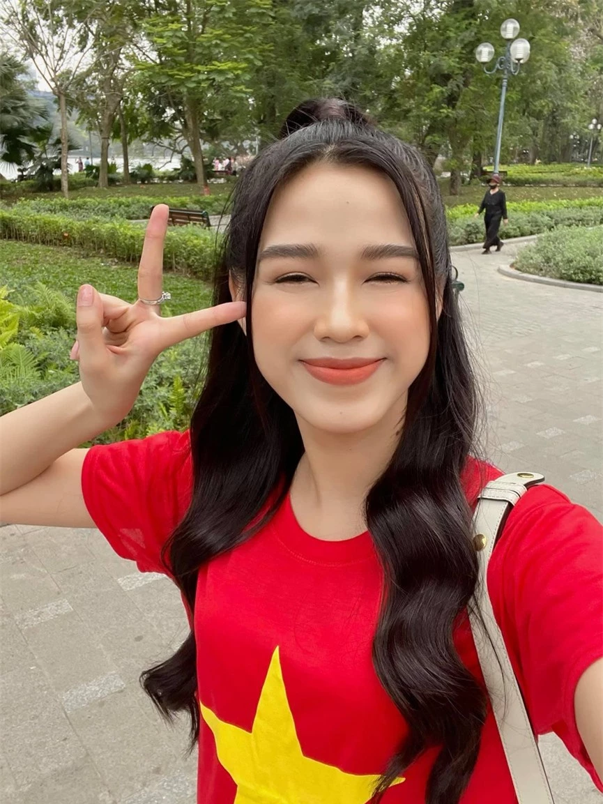 5 outfit cho hội chị em đi xem tổng hợp luyện A80: Vừa thoải mái vừa xinh, lên hình là bao nổi bật - 3