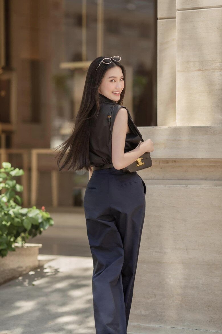 &#34;Thiên kim tiểu thư&#34; Hà Thành lấy chồng cầu thủ nổi tiếng, có BST túi hiệu giá bằng cả căn chung cư - 9