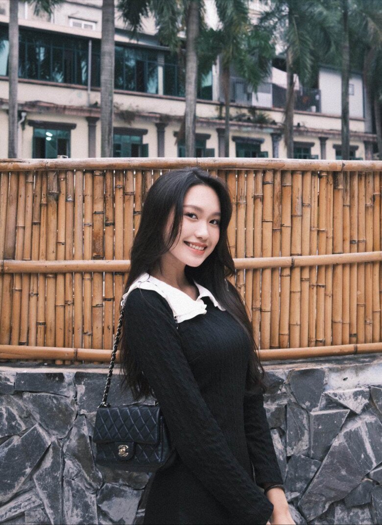 &#34;Thiên kim tiểu thư&#34; Hà Thành lấy chồng cầu thủ nổi tiếng, có BST túi hiệu giá bằng cả căn chung cư - 7