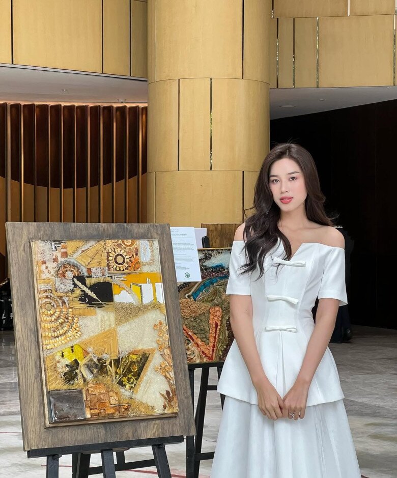 Đỗ Thị Hà thay đổi ngoạn mục từ nàng hậu rực rỡ đến &#34;cô dâu hào môn&#34; thanh lịch, chuẩn dâu nhà giàu - 11