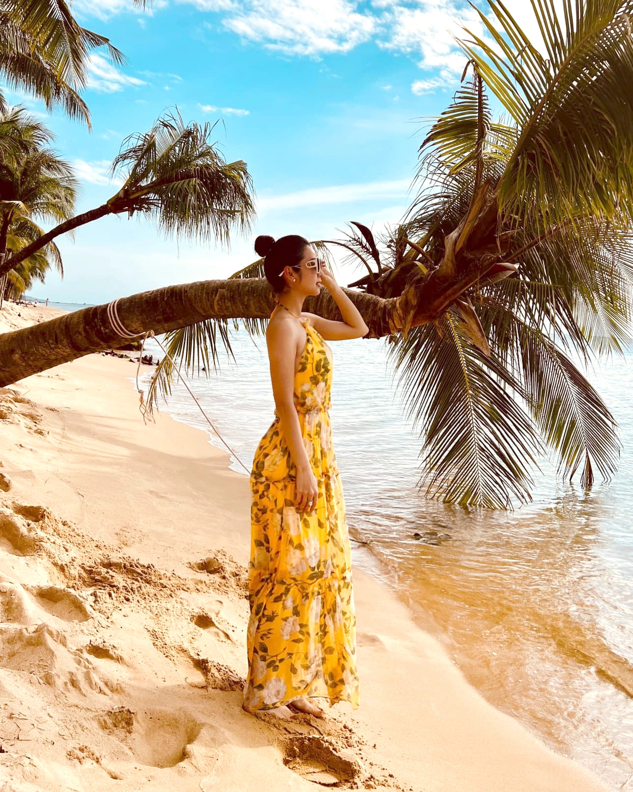 Gu thời trang đi biển của Hoa hậu bốn con Jennifer Phạm, luôn được khen tinh tế chỉ thông qua một chi tiết nhỏ - 7