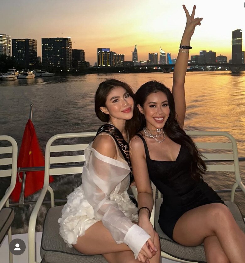 Gu thời trang “đắt xắt ra miếng” của Tiên Nguyễn - em chồng Hà Tăng: Phủ đồ hiệu nhưng vẫn tao nhã, chuẩn rich kid châu Á - 5