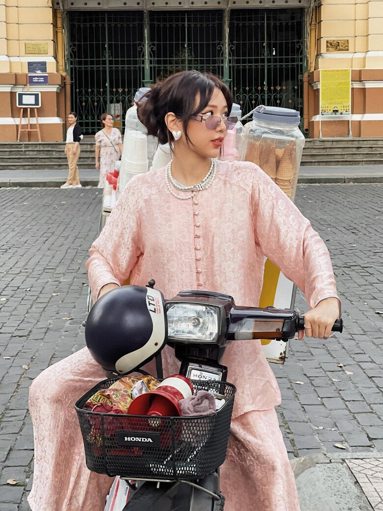 Nữ ca sĩ U40 nhưng mặc đẹp hơn cả Gen Z, khi cá tính bùng cháy, lúc lại bánh bèo như cô nữ chính ngôn tình - 11