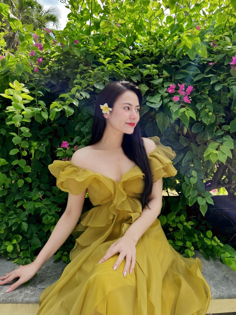 Mỹ nhân 29 tuổi được khen xinh nhất nhì A80: Ngày thường ăn mặc nền nã, chuộng style thanh lịch chuẩn quý cô Hà Thành - 12