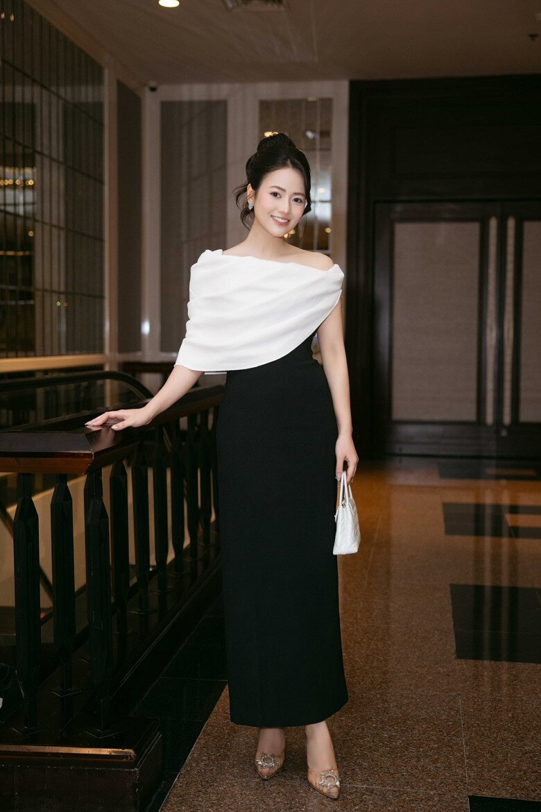 Mỹ nhân 29 tuổi được khen xinh nhất nhì A80: Ngày thường ăn mặc nền nã, chuộng style thanh lịch chuẩn quý cô Hà Thành - 5