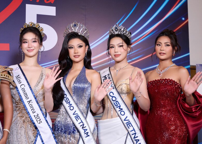 Dàn người đẹp đổ bộ sự kiện khởi động Miss Cosmo, công bố quốc gia đăng cai mùa 2 - 4