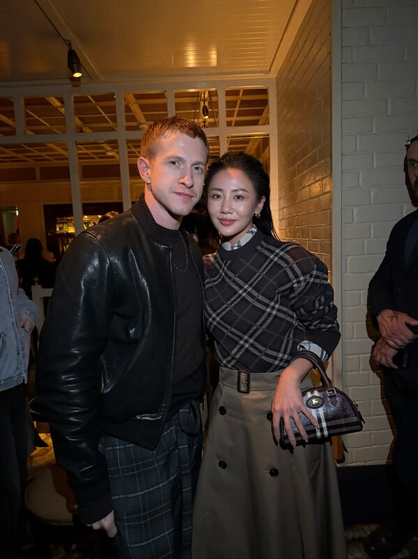 Văn Mai Hương nổi bật tại London Fashion Week, hội ngộ Trương Tịnh Nghi, Bright và dàn sao quốc tế - 11