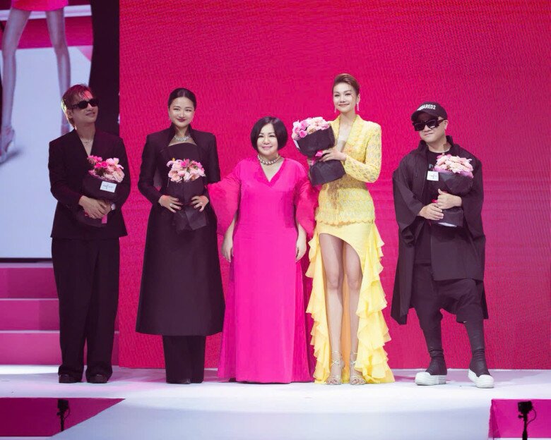 Vietnam's Next Top Model trở lại sau 8 năm: Thanh Hằng khoe vòng 1 triệt để tại họp báo, "Nàng Mơ" xuất hiện trong Top 15 - 3