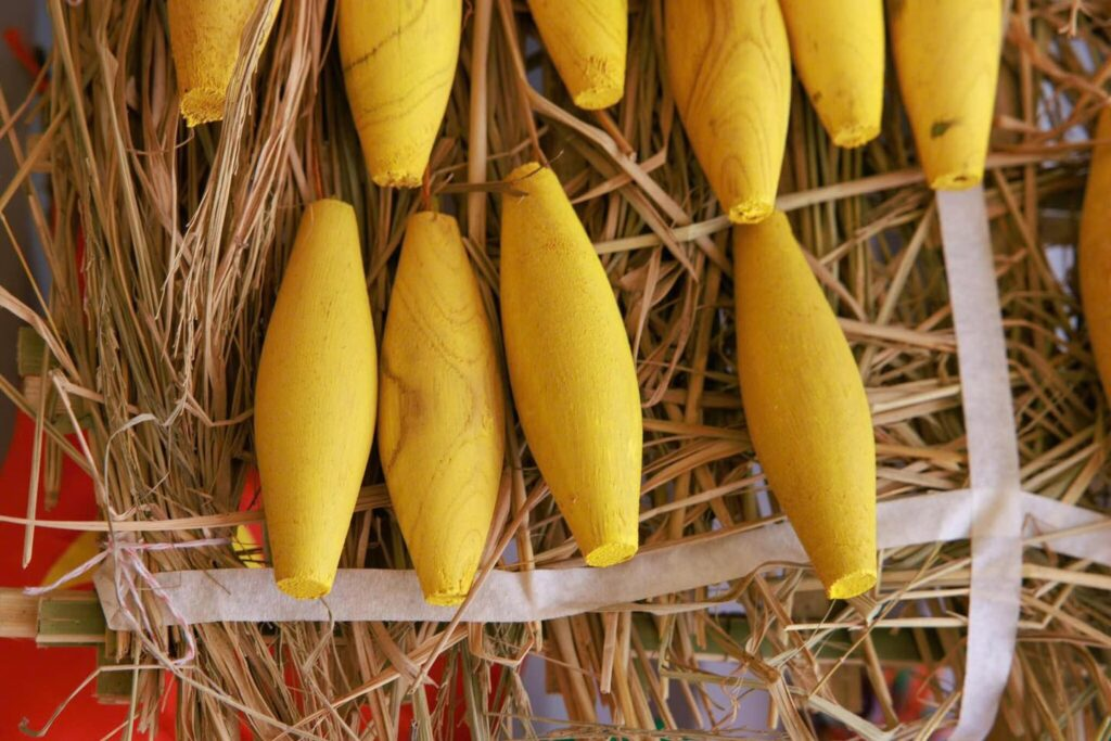 Khám phá lễ hội &#34;độc lạ&#34; ở Hà Nội, trăm người tranh giành một thứ màu vàng, tượng trưng cho sự may mắn, tài lộc - 3