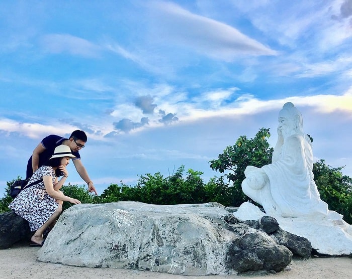 Khám phá &#34;nóc nhà của Đà Nẵng”, ngắm hoàng hôn cực đẹp, là nơi tỷ phú thế giới từng ghé thăm, ngồi thiền thưởng thức trà cùng bạn gái - 2