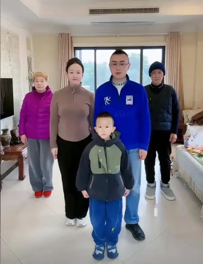 Cô giáo cưới bố của học sinh, quen 3 ngày được trả hết nợ, kết hôn cho 5 căn nhà và 360 triệu/tháng tiền tiêu vặt - 7