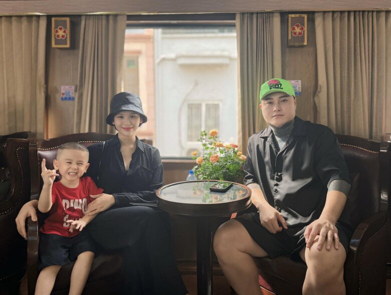 Nam ca sĩ “vợ tuyệt vời nhất” khẳng định: &#34;4 năm trôi qua, chưa khi nào tôi coi cô ấy là vợ&#34; - 4