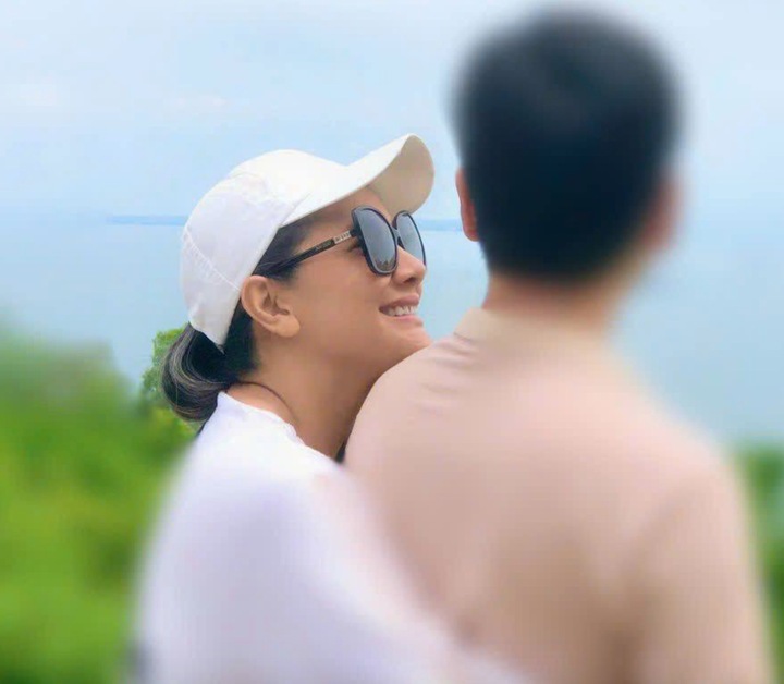 “Nữ hoàng cảnh nóng” Kiều Trinh tình tứ bên bạn trai nông dân, hé lộ cả hai đang yêu xa - 4