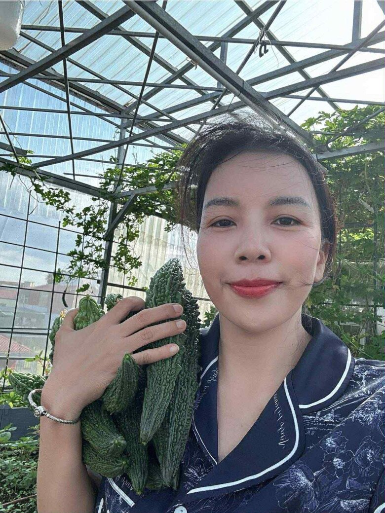 Trời oi nóng mẹ đảm làm gỏi cuốn tôm thịt, mách cách luộc tôm đỏ au, thái thịt đều tăm tắp 10 miếng như 1 ai cũng khen - 2