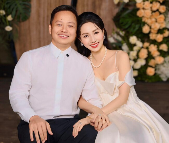 Á hậu Việt từ chối thi quốc tế rồi lấy chồng đại gia, giờ sống sung túc như &#34;bà hoàng&#34;, xài đồ hiệu không ngơi tay - 1