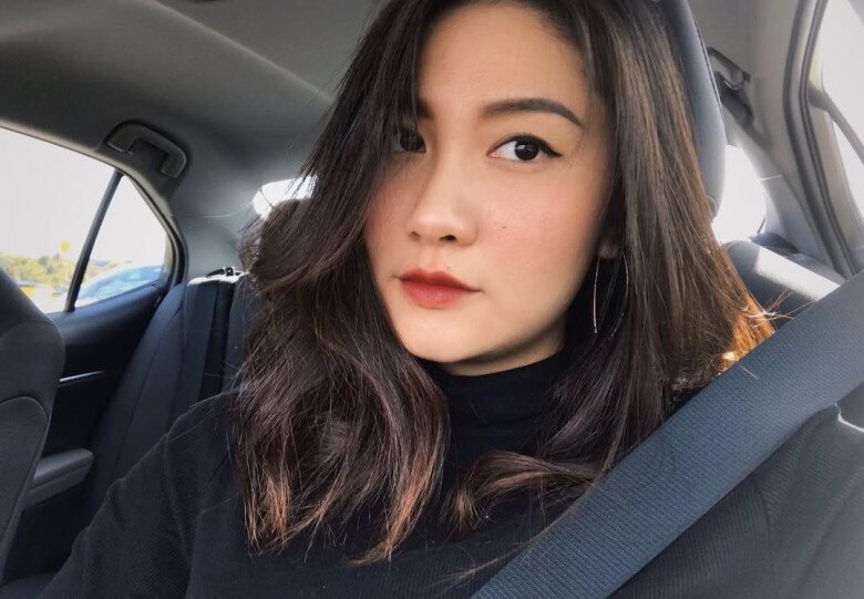 Xuất hiện cô gái là đối thủ của Hoa hậu Tiểu Vy: Nhiều lần lộ nhan sắc thật, ảnh quá khứ mới ngỡ ngàng - 3