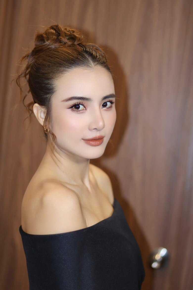 Em gái Công Vinh từng là Hoa khôi nổi tiếng, mẹ đơn thân vẫn đẹp ngời ngời ở tuổi 35 - 2