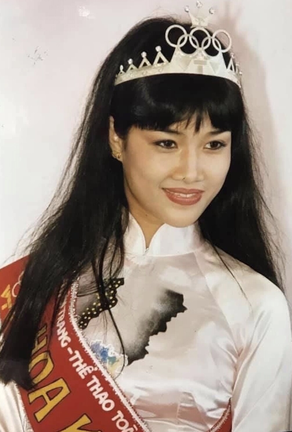 4 cô em gái xinh cực phẩm nhưng không vào showbiz của sao Việt: Có người 50 tuổi khí chất vẫn ngời ngời! - 2