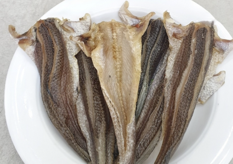 Loài cá xưa chỉ dành tiến vua, giờ thành đặc sản quý hiếm, giá vài trăm nghìn đồng/kg mà ai cũng đổ xô săn lùng  - 3