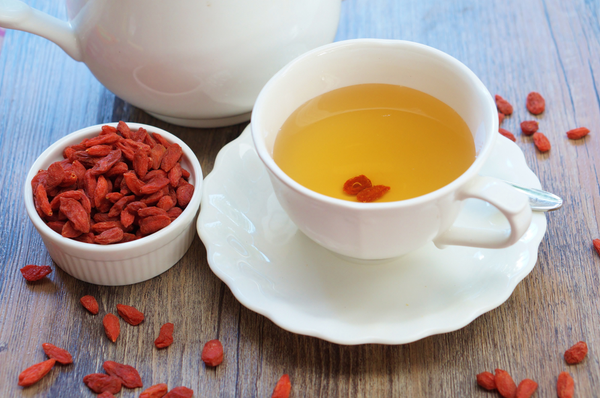 Loại quả được ví như &#34;kim cương đỏ&#34;: Uống mỗi ngày giúp da xinh, dáng đẹp thấy rõ - 3