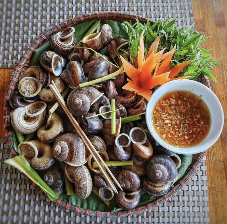 Sinh vật xưa không ai biết giờ thành đặc sản nổi tiếng, giá &#34;đắt xắt ra miếng&#34;, dân thành phố thi nhau săn lùng - 3