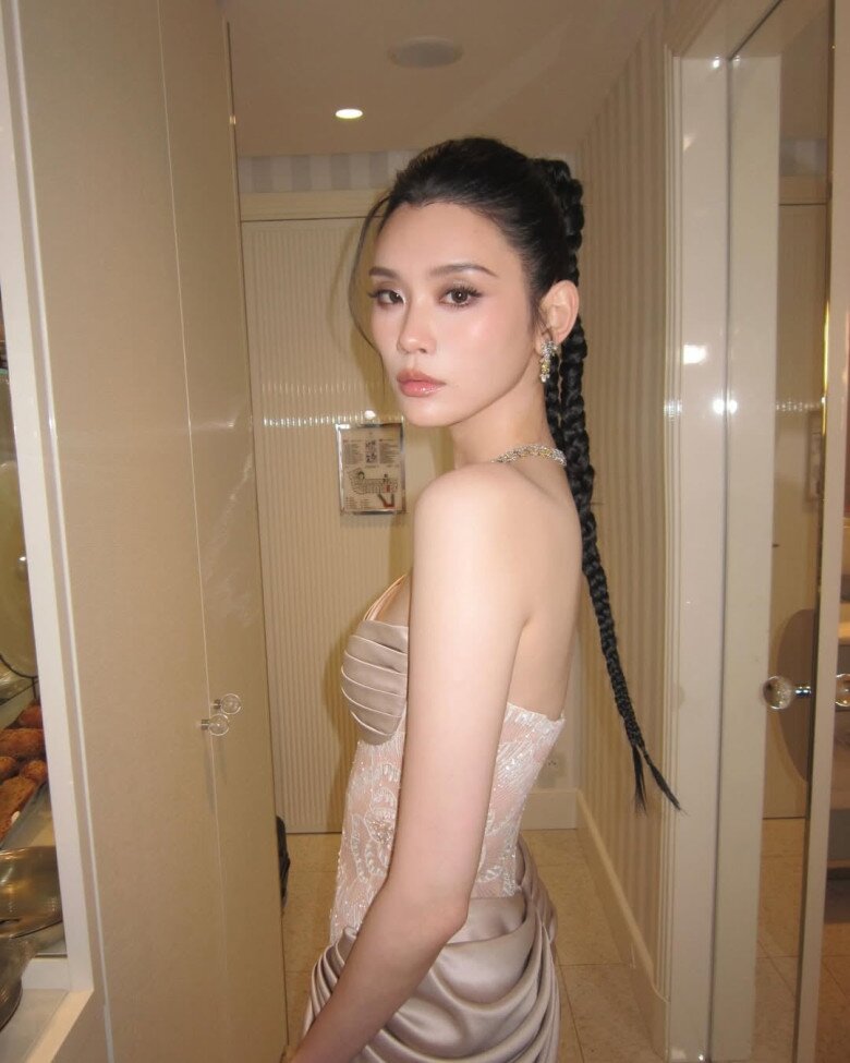 Mỹ nhân ngã đau điếng khi diễn nội y, bỏ nghề vẫn &#34;lên hương&#34; nhờ phần thưởng 2.000 tỷ, U40 sang chảnh khó ai bì - 13