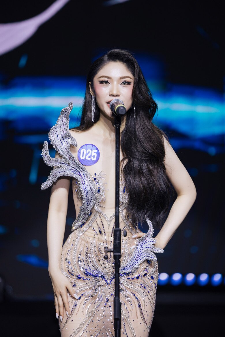 Cô gái 2K2 vừa đăng quang Hoa hậu Đại dương Việt Nam: Biết nói 4 thứ tiếng, nhan sắc đời thường gây chú ý  - 2