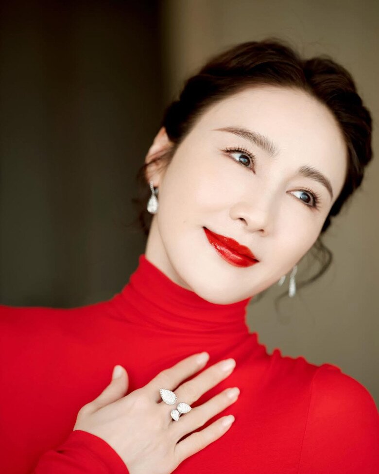 U55 vẫn là “đệ nhất mỹ nhân TVB” nhờ áp dụng 4 nguyên tắc khi ăn, mê mẩn 1 loại nước từ hạt nhỏ xíu  - 5