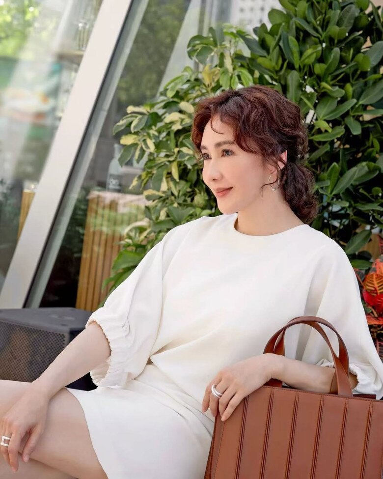 U55 vẫn là “đệ nhất mỹ nhân TVB” nhờ áp dụng 4 nguyên tắc khi ăn, mê mẩn 1 loại nước từ hạt nhỏ xíu  - 3