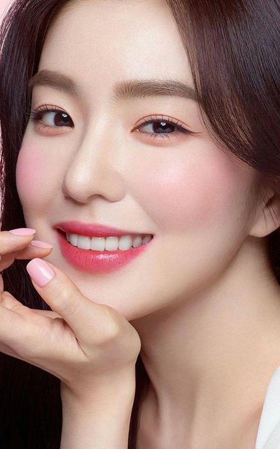 Không cần "gọt mặt" hay tiêm filler, chị em chấm vài điểm này trên khuôn mặt đủ có nhan sắc như Hoa hậu - 5