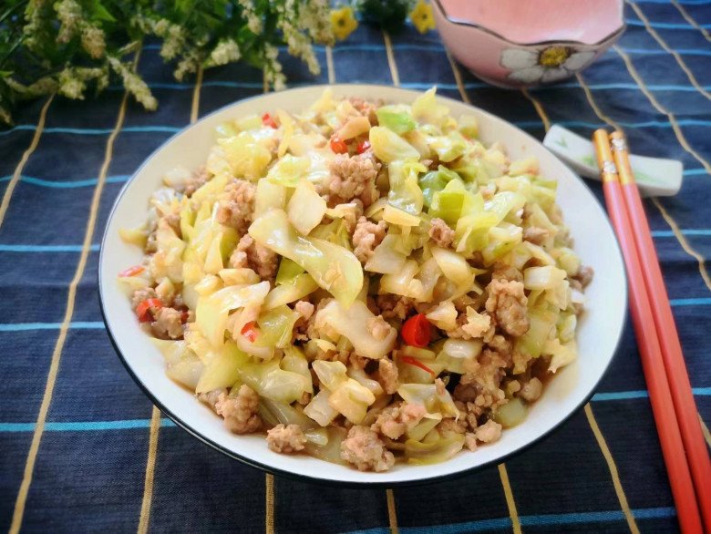 Loại rau tròn xoe chứa đầy axit folic, siêu giàu vitamin C nấu kiểu này được món rẻ tiền, trôi cơm nhưng bổ dưỡng - 9
