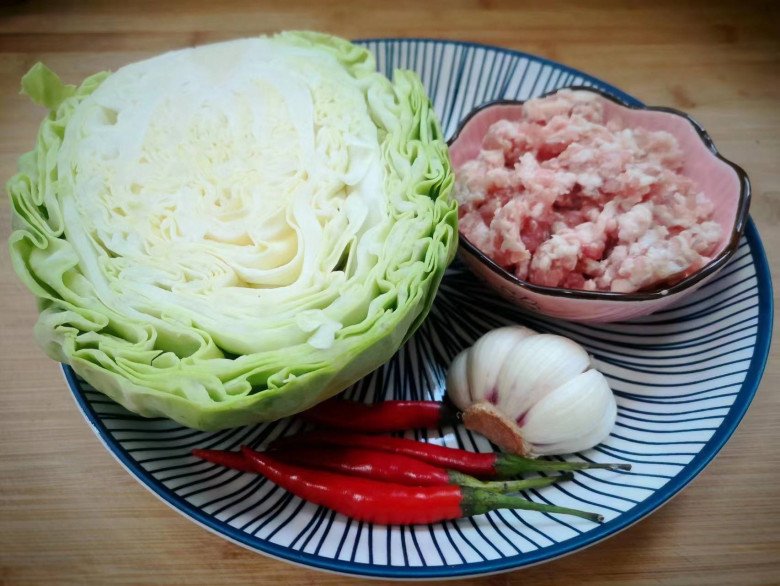 Loại rau tròn xoe chứa đầy axit folic, siêu giàu vitamin C nấu kiểu này được món rẻ tiền, trôi cơm nhưng bổ dưỡng - 1