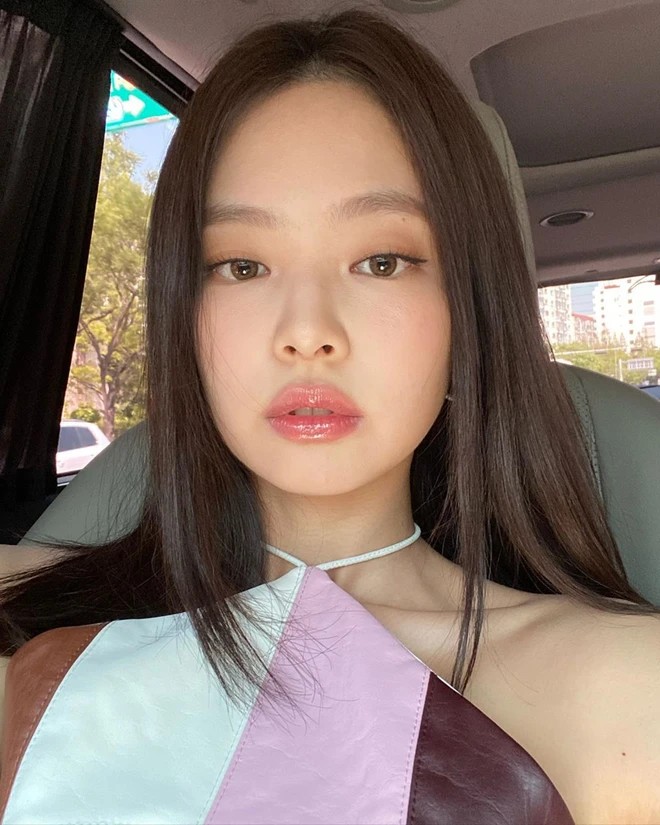 Mùa Thu Đông phải nhuộm tóc tối màu, muốn xinh thêm vài chân kính chị em thử ngay các màu nhuộm này - 11