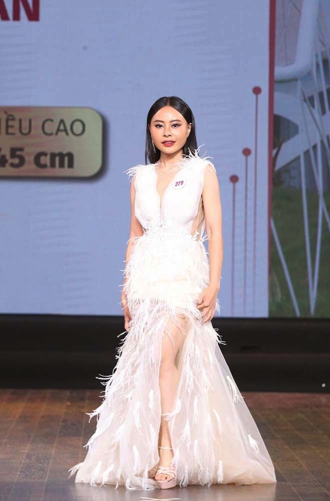 Á hậu chiều cao 1m45 vẫn tự tin đi thi quốc tế, đã qua thời vương miện chỉ dành cho team “chân dài”? - 4