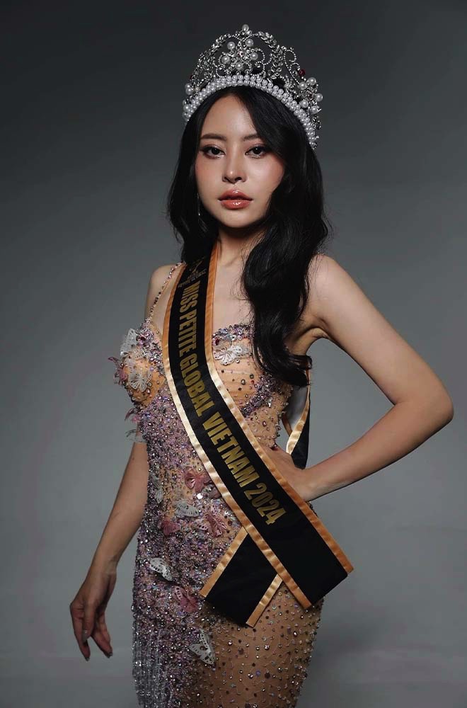 Á hậu chiều cao 1m45 vẫn tự tin đi thi quốc tế, đã qua thời vương miện chỉ dành cho team “chân dài”? - 2