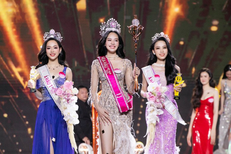 Á hậu chiều cao 1m45 vẫn tự tin đi thi quốc tế, đã qua thời vương miện chỉ dành cho team “chân dài”? - 11