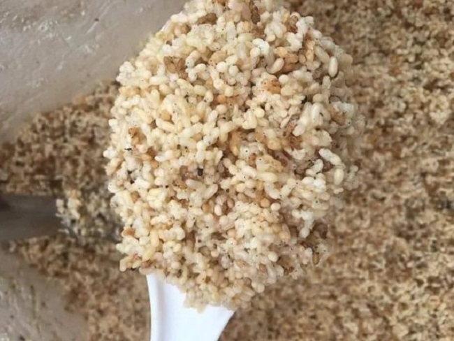 Trứng con này một năm chỉ xuất hiện một lần, nó là đặc sản tiếp khách quý của người tây Bắc, giá 500.000 đồng/kg - 3