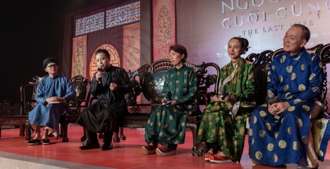Hoa khôi Tây Đô lấy đạo diễn trăm tỷ: &#34;Tôi là người xúi chồng chọn cô gái nào đẹp&#34; - 4