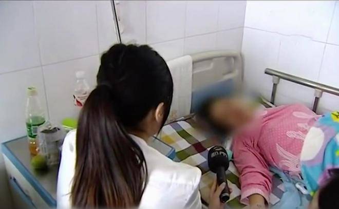 Nhận bức ảnh chụp trong bệnh viện do hàng xóm gửi, người vợ lập tức viết đơn ly hôn - 4