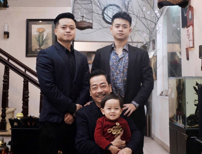 &#34;Trai đẹp ngủ ngáy&#34; của VTV: Thân thế không phải dạng vừa, có bạn gái lâu năm gợi cảm - 10