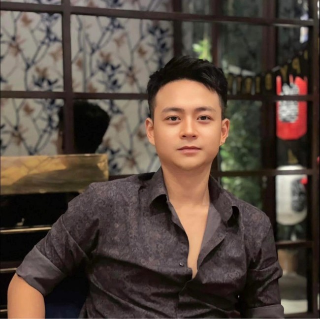 &#34;Trai đẹp ngủ ngáy&#34; của VTV: Thân thế không phải dạng vừa, có bạn gái lâu năm gợi cảm - 9
